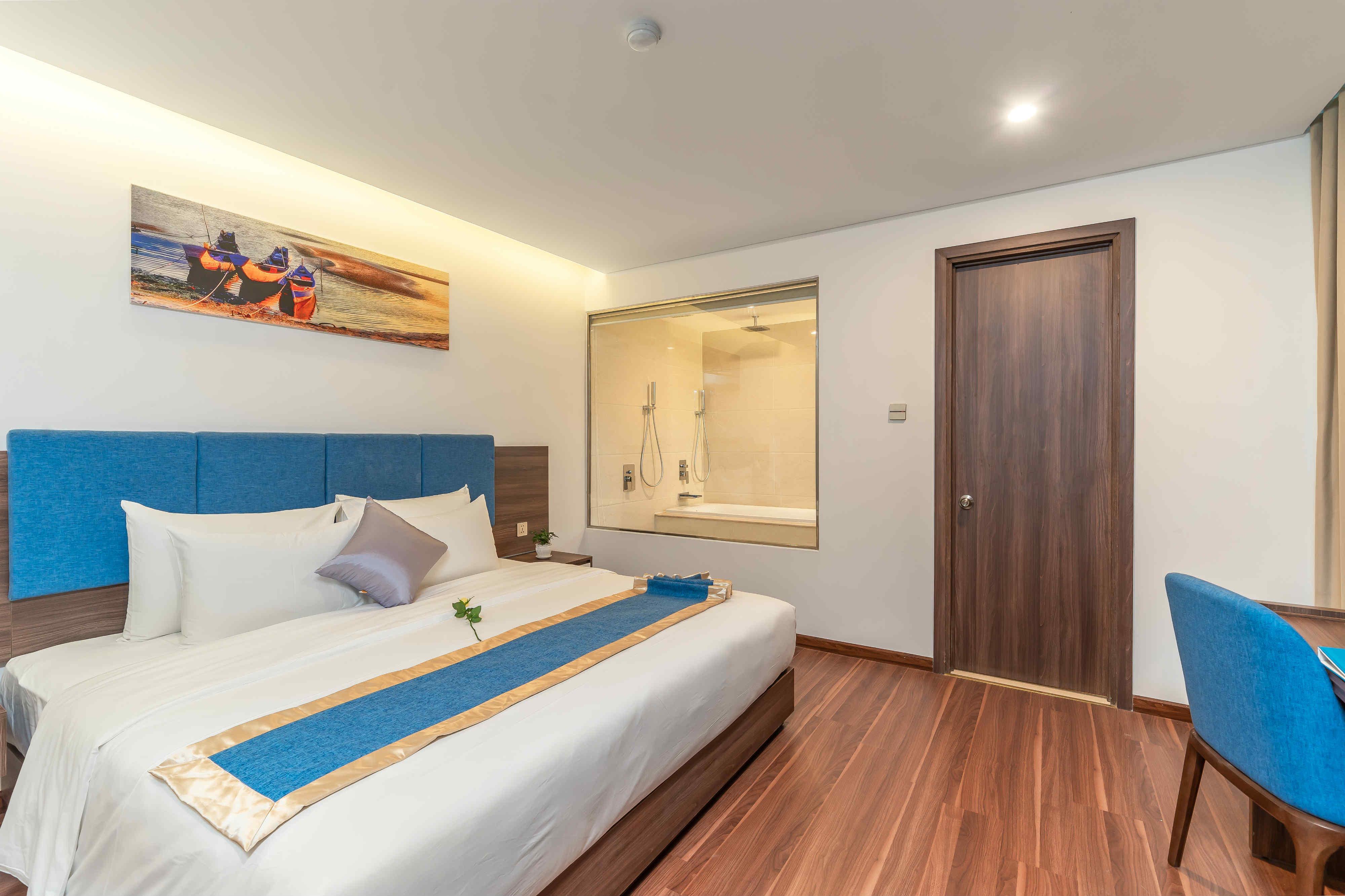 Grand Gold Beach Hotel & Spa Danang Exterior photo